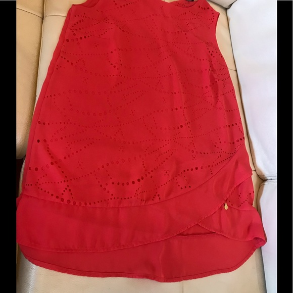 Vex Collection Red Sleeveless Blouse - Picture 8 of 10